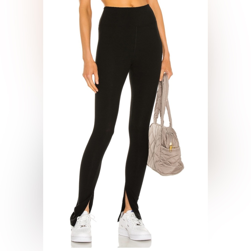 NWT: Year of Ours - 9 to 5 Split Pant - Black